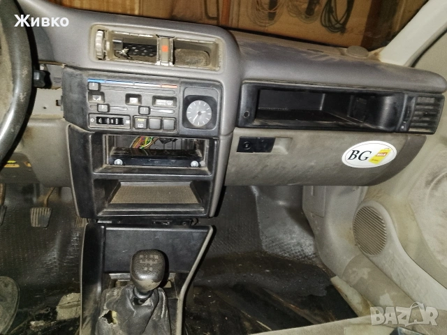 Опел Вектра А 1.8, снимка 11 - Автомобили и джипове - 53625424