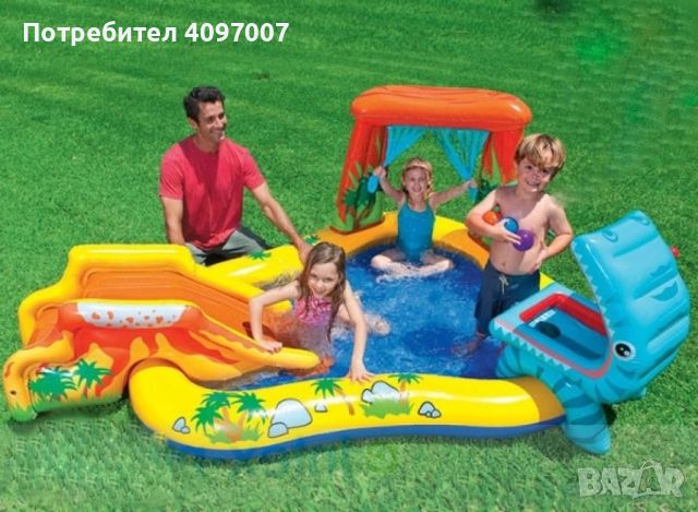 Пълно лятно забавление: Пръскащ надуваем басейн с пързалка за безкрайно удоволствие в горещите летни
