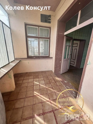 Къща гр.Любимец , снимка 10 - Къщи - 53690091