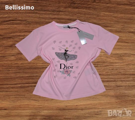 *Dior* Дамска тениска с къс ръкав в бебешко розово, oversized, снимка 1 - Тениски - 45767725