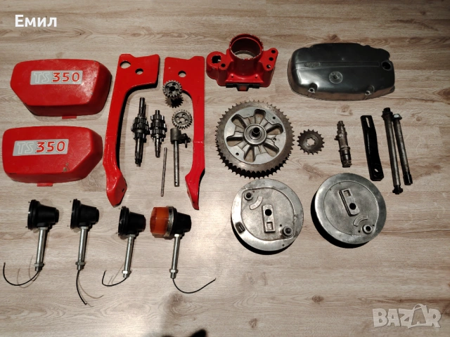 Продавам CZ 350 - 6V на части