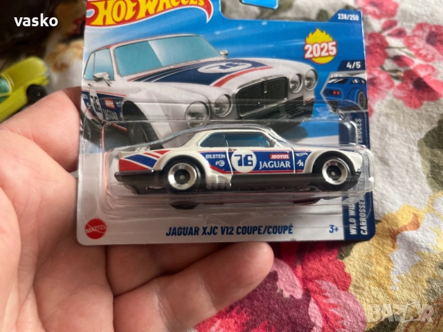 Hotwheels Jaguar, снимка 2 - Колекции - 52547959