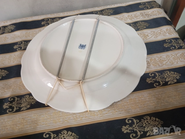 Порцеланова чиния за декорация, снимка 5 - Антикварни и старинни предмети - 46349756