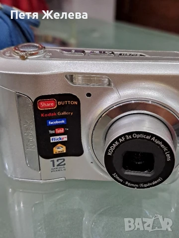 Фотоапарат KODAK Easy Share C143, снимка 2 - Фотоапарати - 51248504