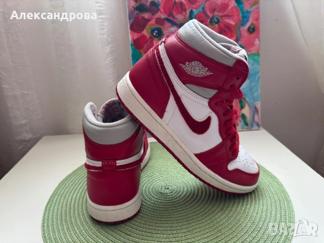 NIKE Спортни обувки W AIR JORDAN 1 RETRO HI OG, снимка 3 - Кецове - 53709627
