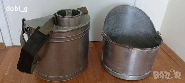 Стари съдове за доене от неръждаема ламарина