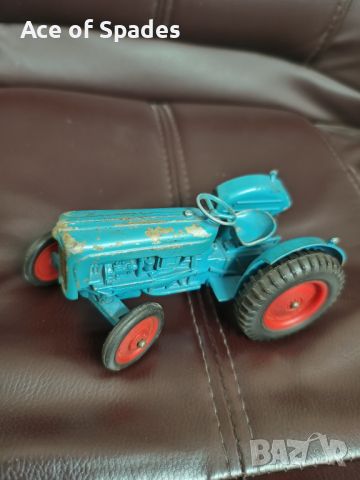 Стара Метална Играчка Трактор, снимка 8 - Колекции - 45902008