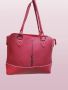 Излъчвайте страст и елегантност с нашата червена дамска чанта, снимка 1 - Чанти - 45342070