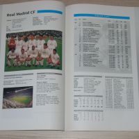  Официално футболно списание Шампионска Лига 1998/99 групова фаза, снимка 10 - Списания и комикси - 45469071
