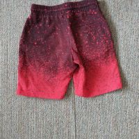 Червени къси панталони, снимка 2 - Къси панталони - 45102775