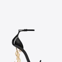 Токчета Saint Laurent, снимка 1 - Дамски обувки на ток - 45402910