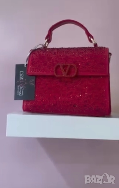 чанти valentino garavani 20*22см , снимка 1