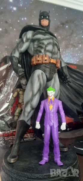 Батман и Жокер статуетка-190 лв двете, снимка 1