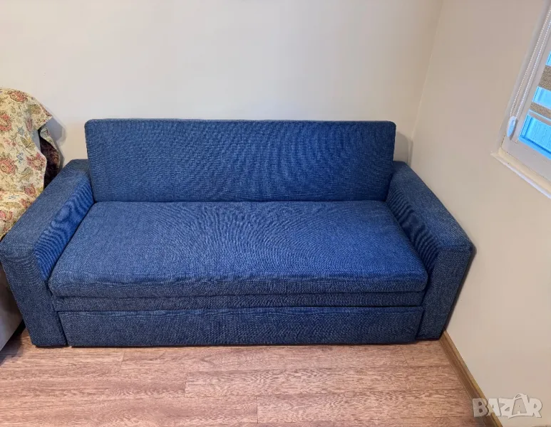 Разтегателен диван - син, снимка 1