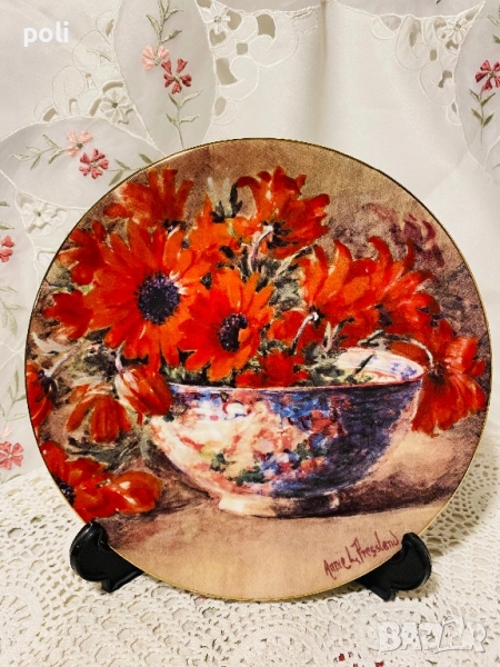 порцеланова чиния за стена , снимка 1