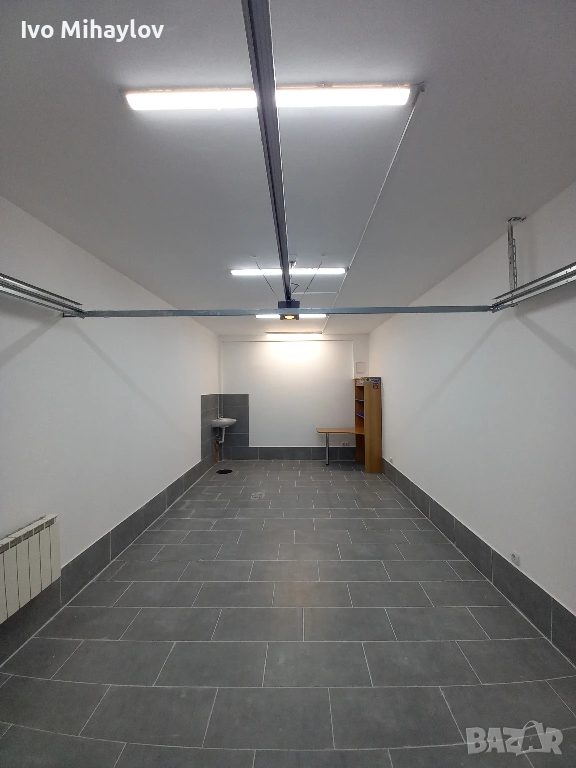 Давам под наем голям гараж., снимка 1