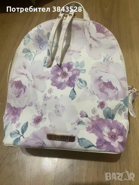 Дамска раница , снимка 1