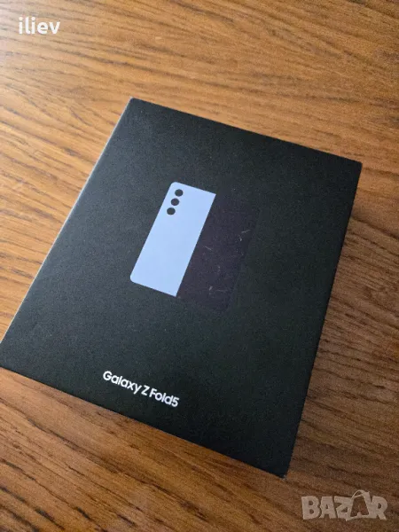 Samsung Galaxy Z Fold5 5G 512GB 12GB RAM Dual (SM-F946B), снимка 1