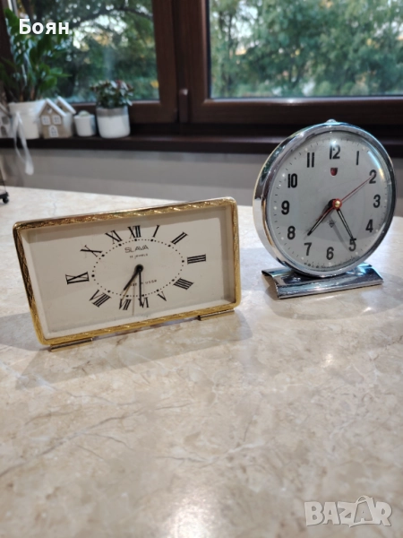 Два ретро часовника, снимка 1