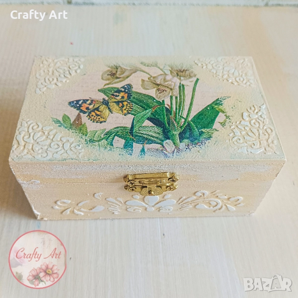 Дървена кутия за бижута, снимка 1