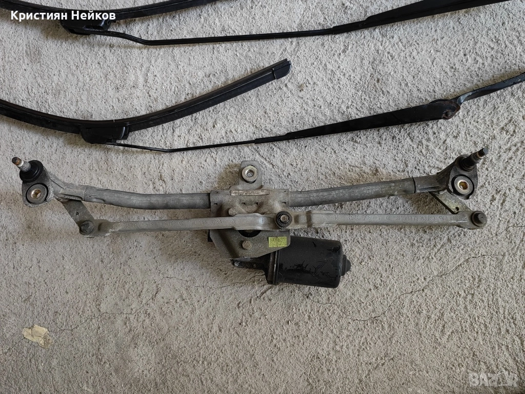 Голф 4 - Рамо чистачки, управление, снимка 1