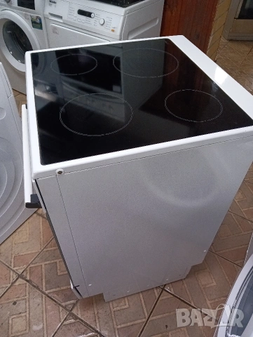 Свободно стояща печка с керамичен плот Бош Bosch с две години гаранция!, снимка 9 - Печки, фурни - 53600838