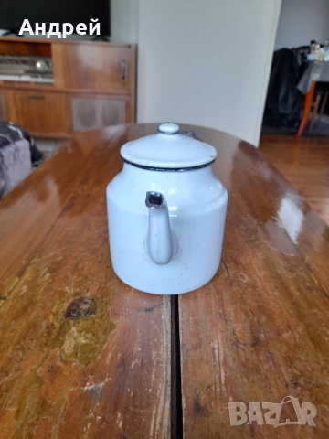Стар емайлиран чайник #82, снимка 2 - Други ценни предмети - 52204285
