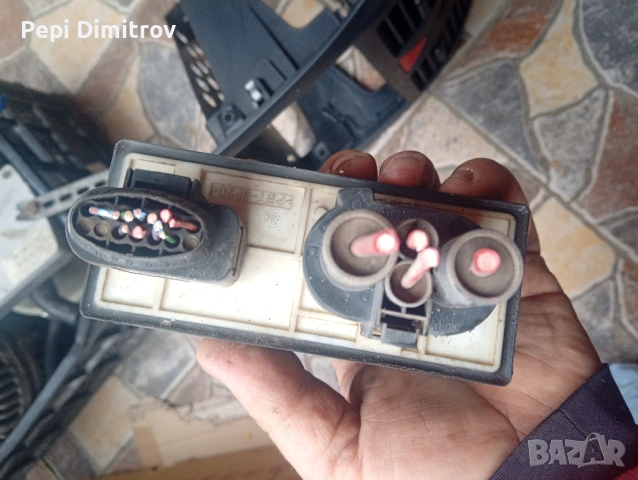 Реле за вентилатор на охлаждащата течност за Volkswagen Golf ,polo audi 1J0919506P 898036000, снимка 2 - Части - 53719181