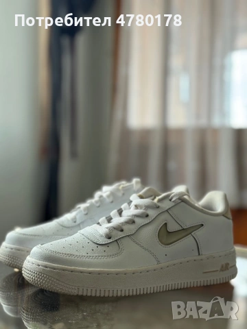 Nike Air Force 1 дамски №38 – почти нови