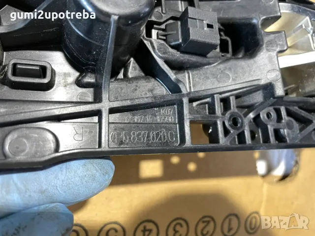 Дръжка Предна Дясна Врата 7P5837020C Porsche Cayenne 3.0D 92A/2012г, снимка 7 - Части - 49625266