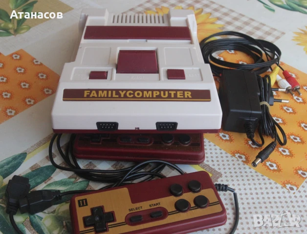 Family computer конзола - Нинтендо 8 бита, снимка 5 - Nintendo конзоли - 50513189
