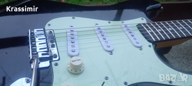 Custom Stratocaster 63 Black. Електрическа китара., снимка 5 - Китари - 52499540