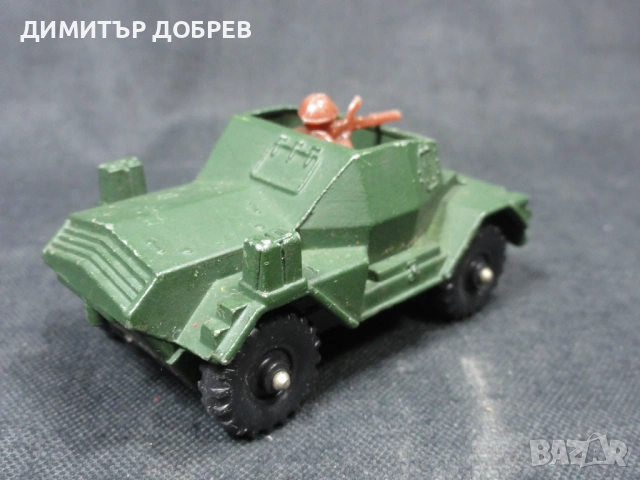  СТАРА РЕТРО МЕТАЛНА КОЛИЧКА DAIMLER SCOUT CAR CORGI JUNIORS, снимка 4 - Колекции - 53151660