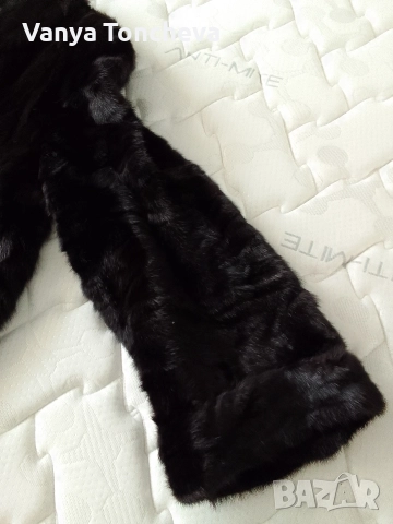 Черно палто от норки, снимка 6 - Палта, манта - 52835823