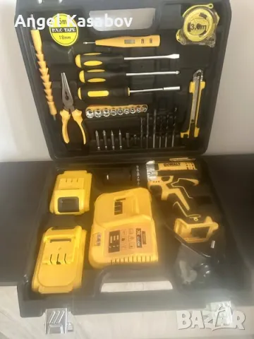 Продавам нова акумулаторна бормашина DeWalt BC-DCD2102 с богат набор от аксесоари, снимка 2 - Винтоверти - 48451363