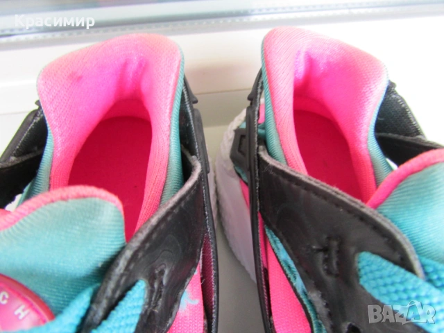 Детски маратонки Nike Air Huarache, снимка 7 - Детски маратонки - 54026938
