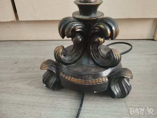 Настолна лампа в бароков стил, снимка 2 - Настолни лампи - 45905126