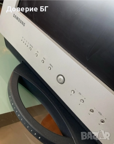 Продавам Samsung SyncMaster 171MP – 17-инчов Smart мултимедиен монитор/TV, снимка 2 - Телевизори - 52419672