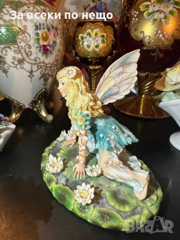 The Leonardo Collection by Christine Haworth "Among the Waterlilies" - “Феята на лилиите” Код P2005, снимка 9 - Декорация за дома - 53936260