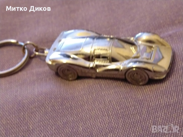Ключодържател Ферари малка метална количка нов, снимка 5 - Колекции - 53322864
