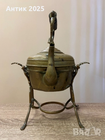 Винтидж бронзов чайник с ажурна поставка, снимка 3 - Антикварни и старинни предмети - 52547554