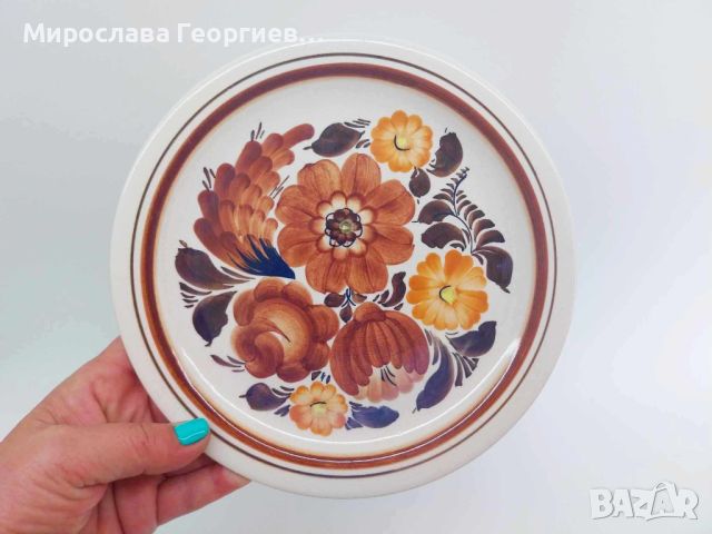 Винтидж ръчно рисувани керамични чинии за стена от Полша, снимка 4 - Антикварни и старинни предмети - 45870167