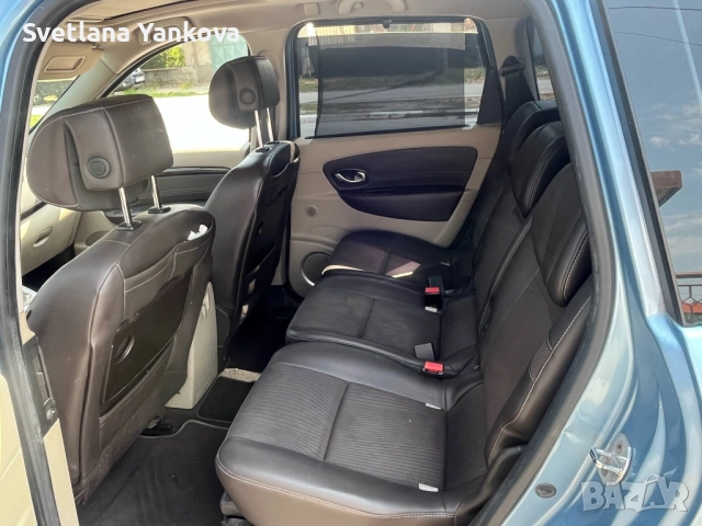Renault Рено сценик, снимка 15 - Автомобили и джипове - 52900569
