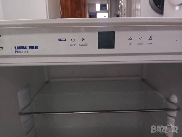 Като нов малък хладилник за вграждане Liebherr Made in Germany 2 години Гаранция!, снимка 9 - Хладилници - 52396578