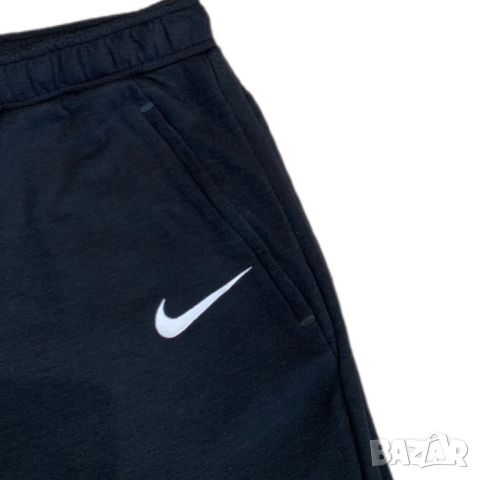 Оригинално мъжко долнище Nike | M размер, снимка 4 - Спортни дрехи, екипи - 46451426