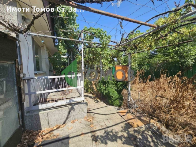 Здрава триетажна къща в село Загоре, снимка 3 - Къщи - 51483883