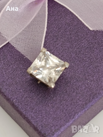 Сребърна висулка с камък ЖС32, снимка 1 - Колиета, медальони, синджири - 45005650