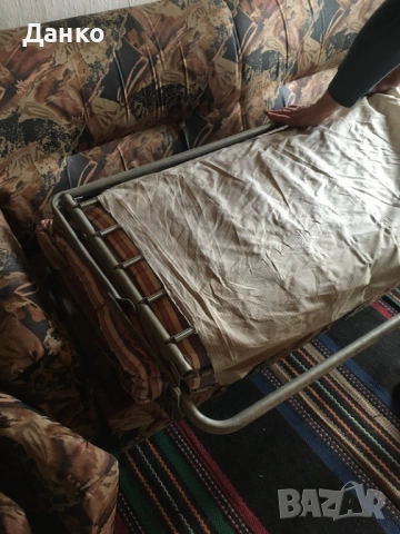 Продавам диван разтегателен, снимка 5 - Дивани и мека мебел - 53174762