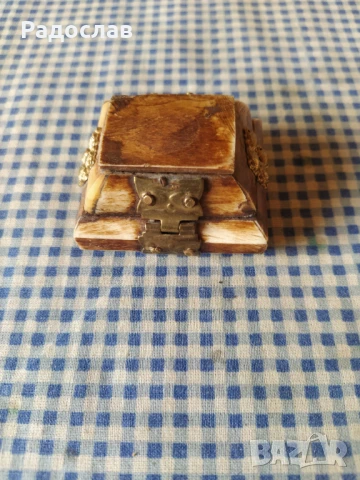 стара малка кутия от кост, снимка 4 - Декорация за дома - 50634701