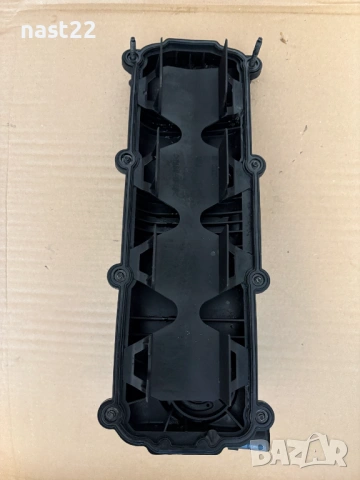 Капак на клапаните Фолксваген Голф 5 1.6 102 к.с VW GOLF 5, снимка 2 - Части - 53900339